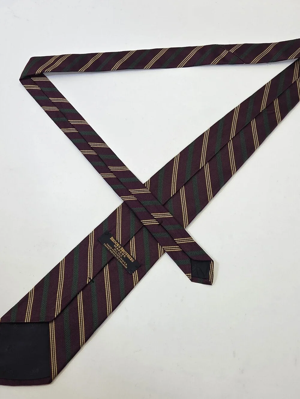 Brooks Brothers Makers Silk Burgundy Green Rep Tie